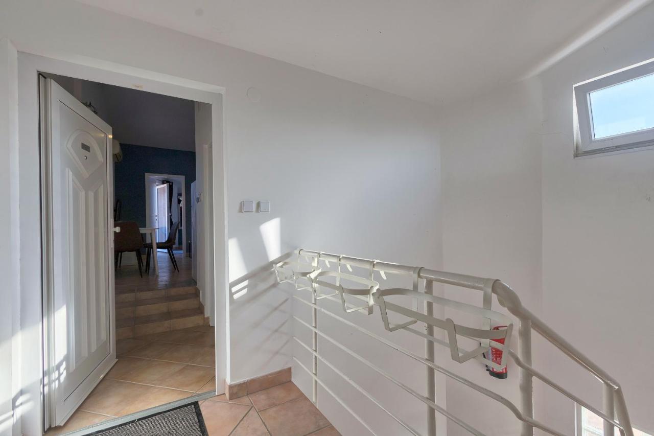 Ferienwohnung Brijuni Loft Pula Exterior foto